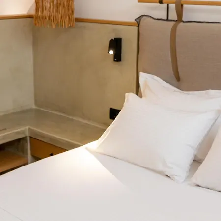 Sunsal Luxury - Earth Apartment Naousa (Paros)