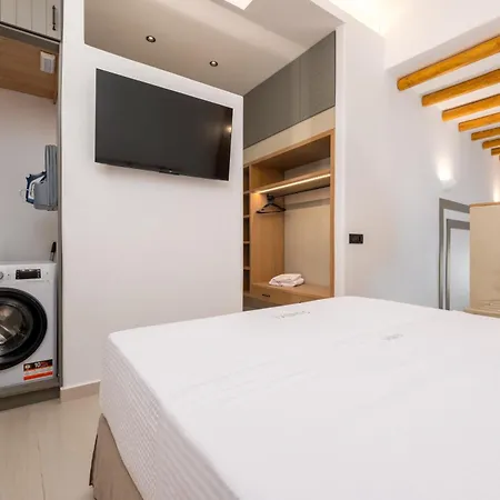 Sunsal Luxury - Earth Apartment Naousa (Paros)